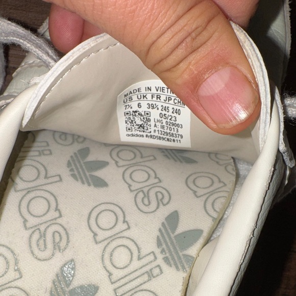 Adidas Samba OG Light Sage / Pale Green /gray Gum Sole - Picture 8 of 16